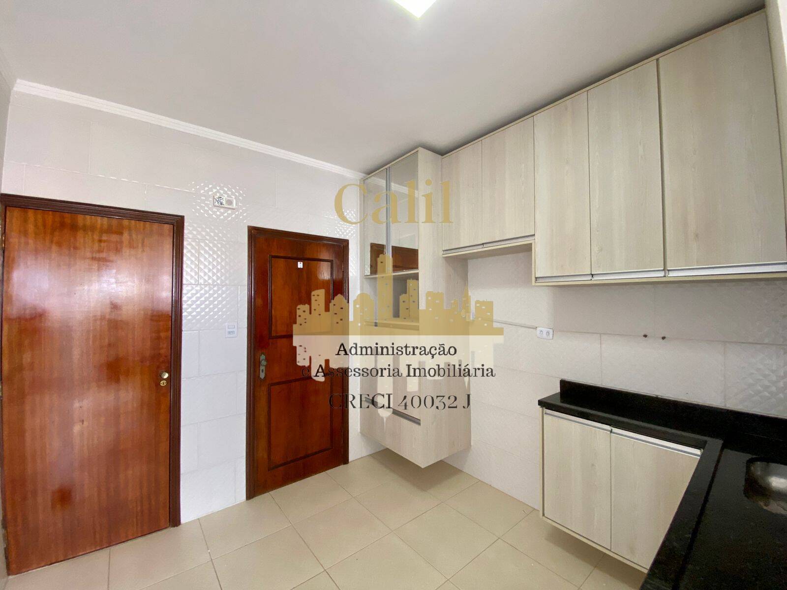 Apartamento à venda com 2 quartos, 145m² - Foto 10