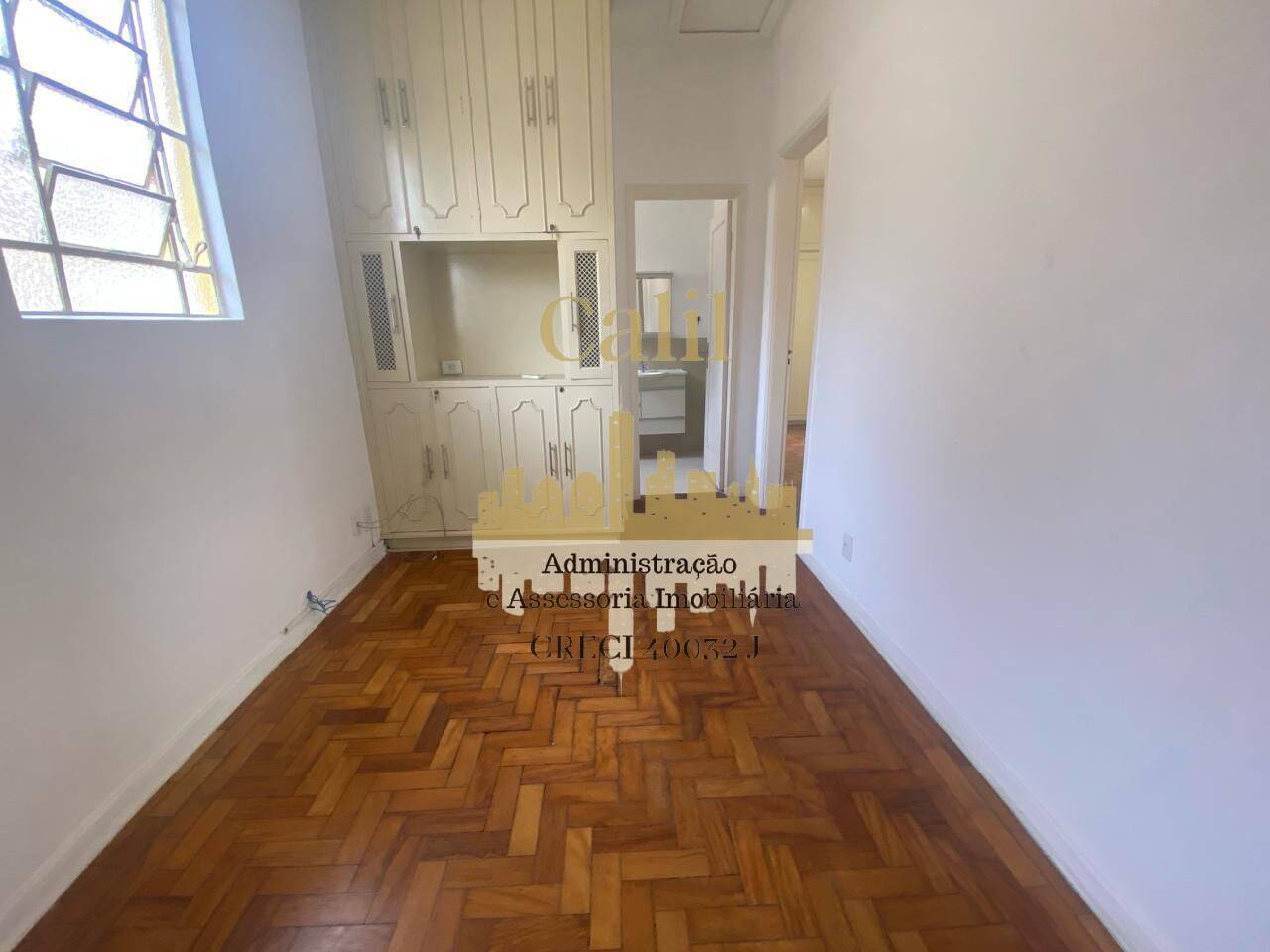 Casa para alugar com 3 quartos, 327m² - Foto 13