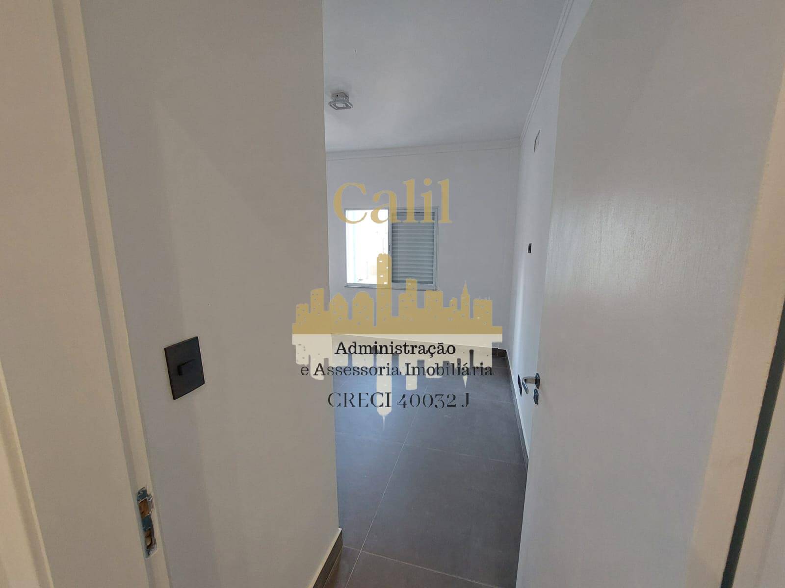 Apartamento à venda com 2 quartos, 85m² - Foto 13