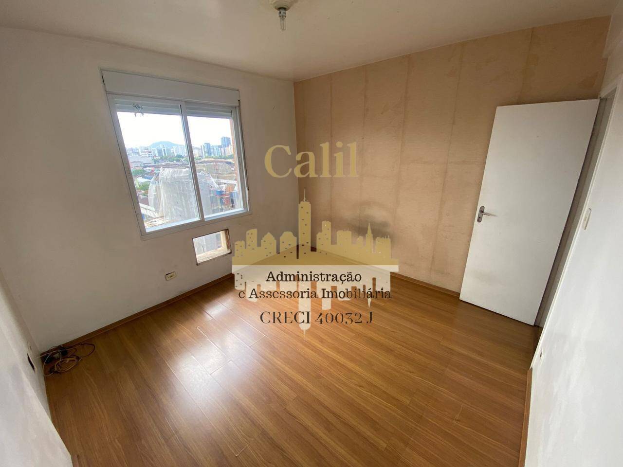 Apartamento à venda com 3 quartos, 107m² - Foto 3