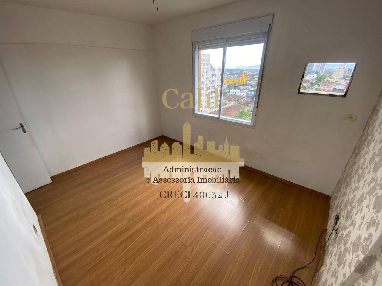 Apartamento à venda com 3 quartos, 107m² - Foto 1